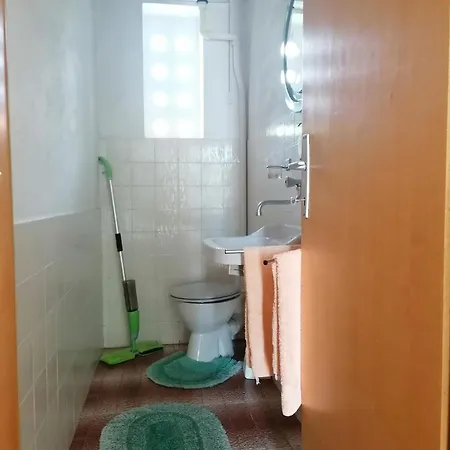Fuer 6 Personen Ca 80 M In Jadranovo, Adriakueste Kroatien Kvarner Bucht Apartment