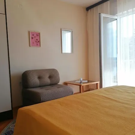 Fuer 6 Personen Ca 80 M In Jadranovo, Adriakueste Kroatien Kvarner Bucht Apartment