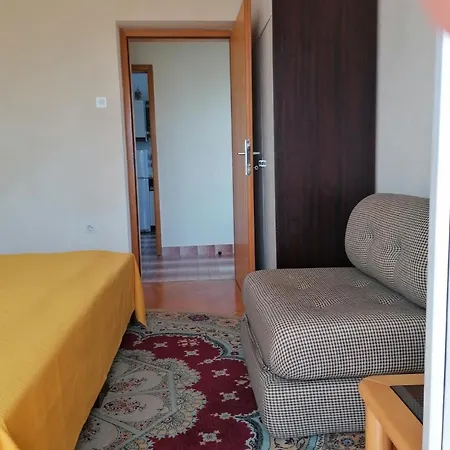 Fuer 6 Personen Ca 80 M In Jadranovo, Adriakueste Kroatien Kvarner Bucht Apartment *