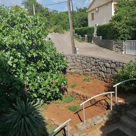 Apartment Fuer 6 Personen Ca 80 M In Jadranovo, Adriakueste Kroatien Kvarner Bucht Jadranovo